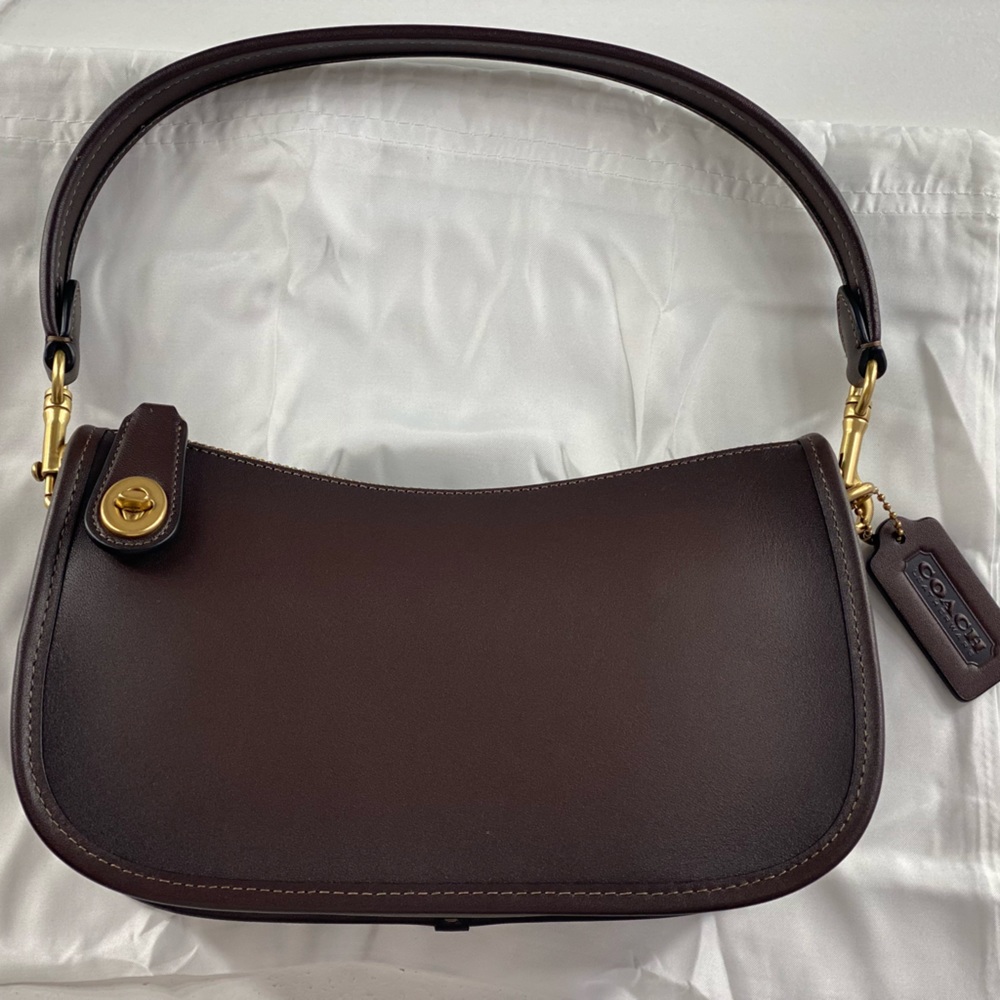 Coach Swinger Brass/Maple